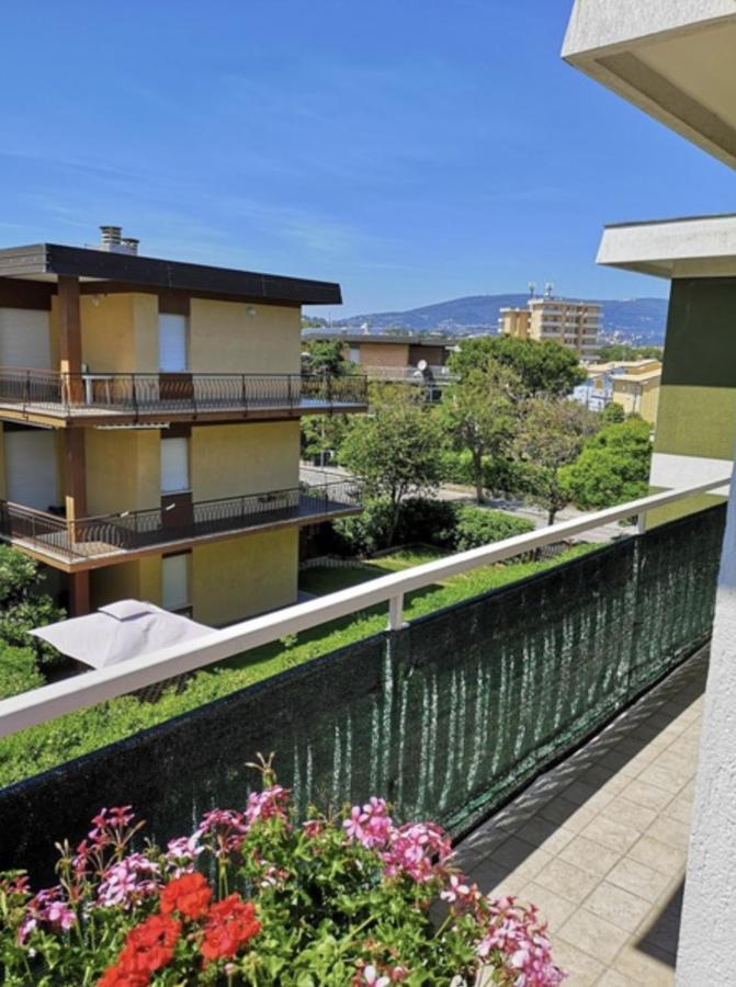Casa Vacanze Marcelli51 - Le Grotte Rooms & Apartments ภายนอก รูปภาพ